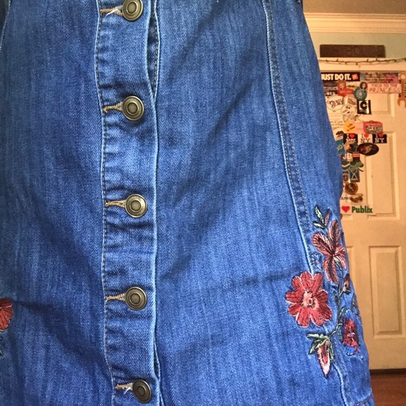 Embroidered Jean Skirt - Picture 2 of 4